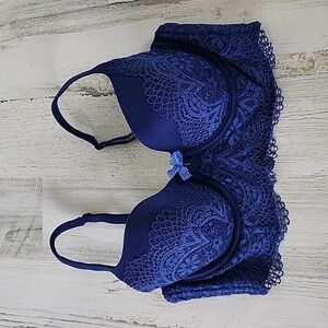 Victoria's Secret Body by Victoria lined demi blue lace corset like bra Size 34C